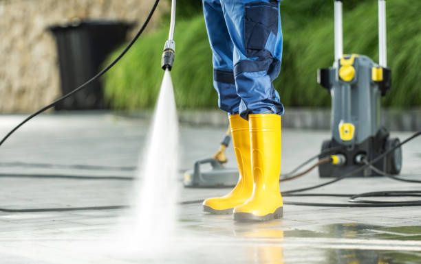 Pressure Washing Brick in Mount Pleasant, TX